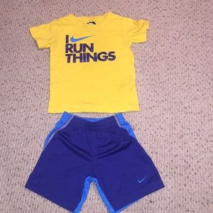 Boys Nike Short Set (4T)